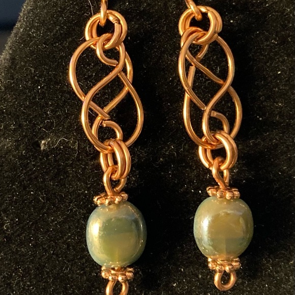 NWOT Celtic design Earrings - Picture 3 of 4